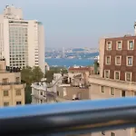 Seminal Taksim Hotel 4*