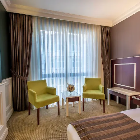 Seminal Taksim Hotel 4*